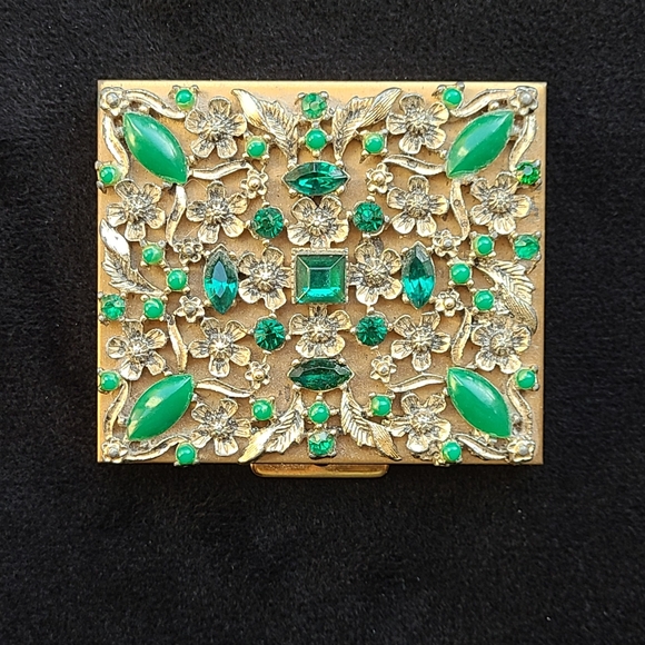 Saks Fifth Ave jeweled jadeite vintage brass compact - Picture 1 of 3